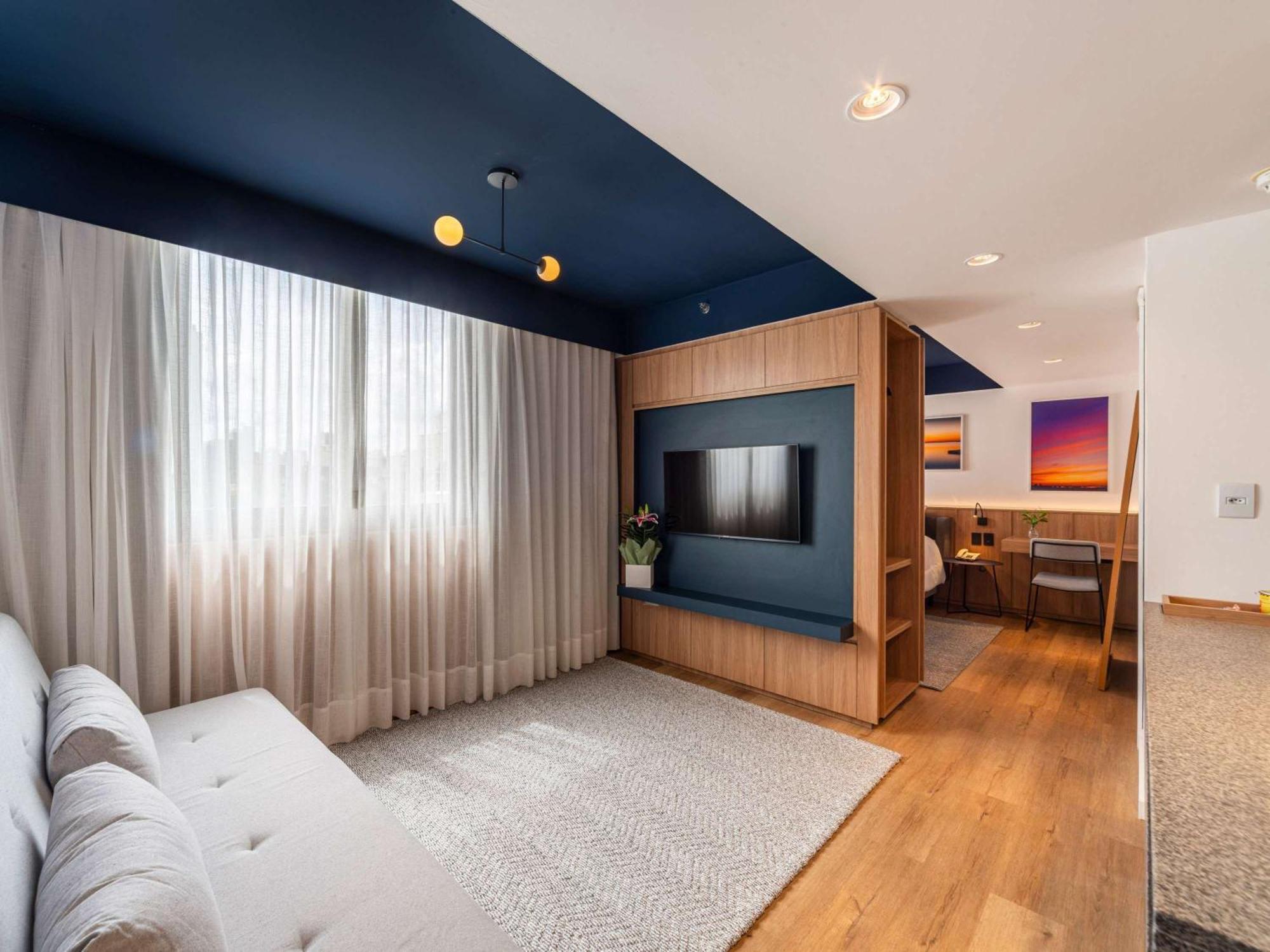 Manhattan Porto Alegre By Mercure Exteriör bild